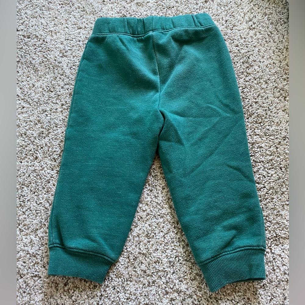 Boys green soft fleece sweat pants by jumping beans; size 24 months